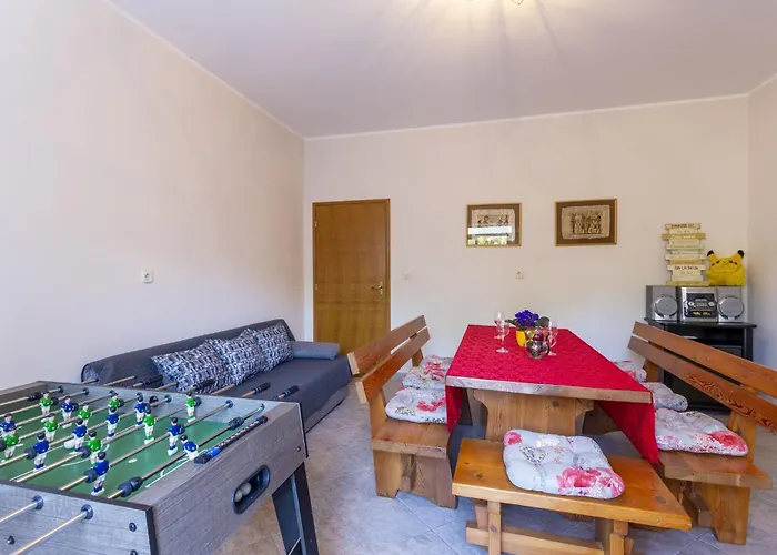 Diana By Briskva Nedeščina