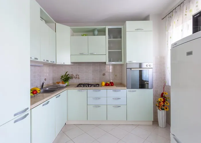 Diana By Briskva Villa *